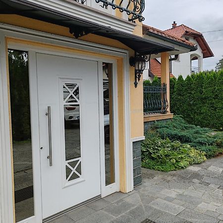 Matt'S Central Place ブレッド エクステリア 写真